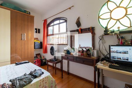 Quarto 1 de casa à venda com 5 quartos, 180m² em Vila Pereira Cerca, São Paulo