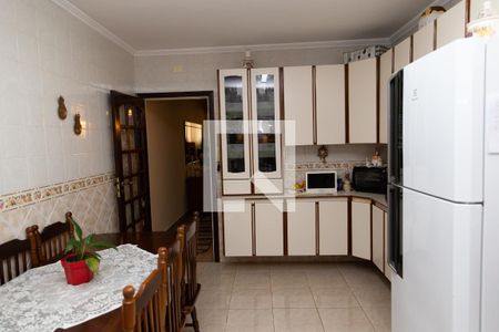 Casa à venda com 225m², 4 quartos e 2 vagasCozinha