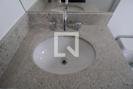 Apartamento à venda com 67m², 2 quartos e 1 vagaBanheiro do Quarto 1 (suíte)