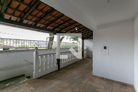 Casa à venda com 360m², 3 quartos e 1 vagaVaranda