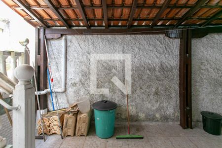 Casa à venda com 360m², 3 quartos e 1 vagaÁrea de Serviço