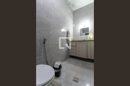 Casa à venda com 360m², 3 quartos e 1 vagaBanheiro da Suíte