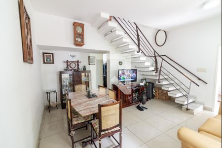 Sala de casa de condomínio à venda com 2 quartos, 146m² em Vila Isabel, Rio de Janeiro