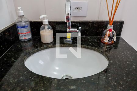 Casa à venda com 253m², 3 quartos e 4 vagas Casa à venda com 253m², 3 quartos e 4 vagasBanheiro