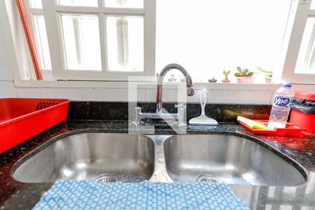 Casa à venda com 253m², 3 quartos e 4 vagas Casa à venda com 253m², 3 quartos e 4 vagasCozinha