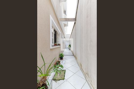 Casa à venda com 253m², 3 quartos e 4 vagas Casa à venda com 253m², 3 quartos e 4 vagasQuintal