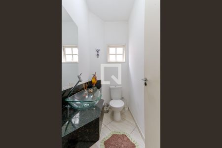 Lavabo de casa à venda com 3 quartos, 253m² em Vila Mazzei, São Paulo