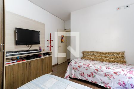 Casa à venda com 253m², 3 quartos e 4 vagas Casa à venda com 253m², 3 quartos e 4 vagasSuíte 2