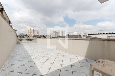 Casa à venda com 253m², 3 quartos e 4 vagas Casa à venda com 253m², 3 quartos e 4 vagasVaranda