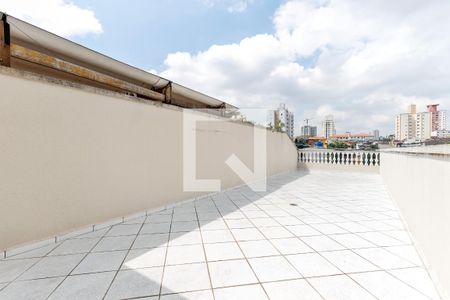 Casa à venda com 253m², 3 quartos e 4 vagas Casa à venda com 253m², 3 quartos e 4 vagasVaranda