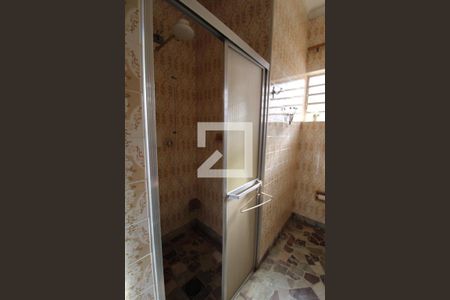 Casa à venda com 412m², 4 quartos e 5 vagasBanheiro Social