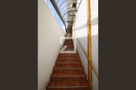 Casa à venda com 412m², 4 quartos e 5 vagasCorredor externo