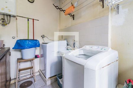 Casa à venda com 360m², 3 quartos e 2 vagasDetalhe da area de serviço