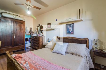 Casa à venda com 360m², 3 quartos e 2 vagasDormitório2