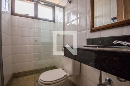 Apartamento à venda com 490m², 6 quartos e 4 vagasBanheiro de Serviço