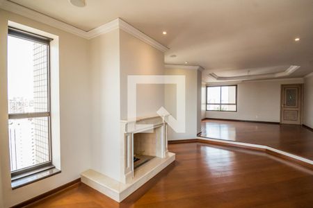 Sala da Lareira de apartamento à venda com 6 quartos, 490m² em Cambuí, Campinas