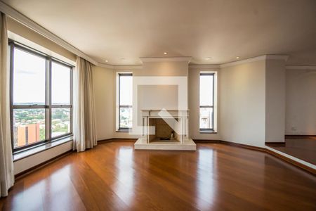 Sala da Lareira de apartamento à venda com 6 quartos, 490m² em Cambuí, Campinas