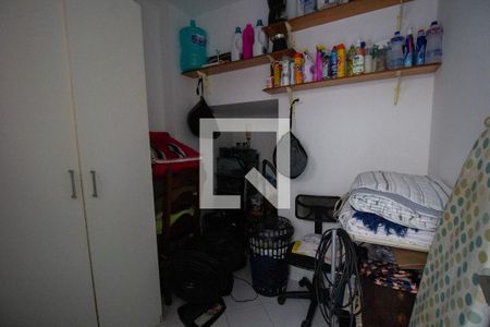 Casa de condomínio à venda com 167m², 4 quartos e 2 vagasQuato de Serviço