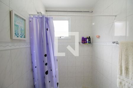 Casa de condomínio à venda com 167m², 4 quartos e 2 vagasBanheiro da Suíte 2