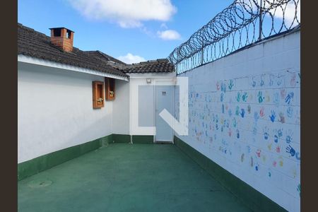 Casa de condomínio à venda com 167m², 4 quartos e 2 vagasÁrea Comum - Playground
