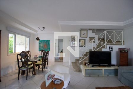 Sala de casa de condomínio à venda com 4 quartos, 167m² em Vargem Pequena, Rio de Janeiro