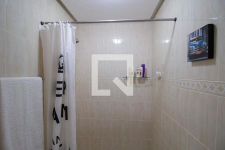 Casa de condomínio à venda com 167m², 4 quartos e 2 vagasBanheiro Social