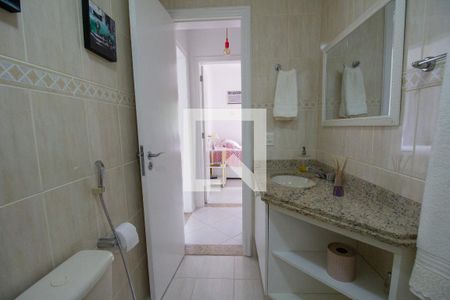 Casa de condomínio à venda com 167m², 4 quartos e 2 vagasBanheiro Social