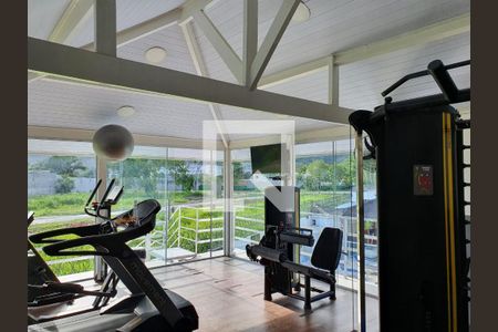 Casa de condomínio à venda com 167m², 4 quartos e 2 vagasÁrea Comum - Academia