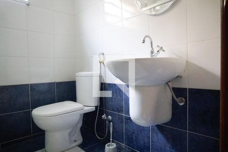 Casa para alugar com 80m², 2 quartos e 1 vagaBanheiro