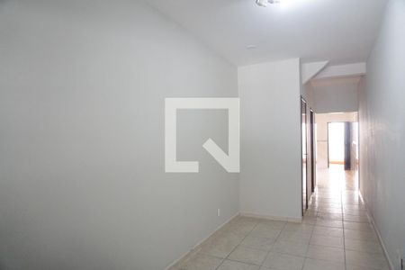 Sala de casa para alugar com 2 quartos, 80m² em Jardim Santa Maria, São Paulo