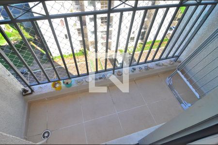 Sacada de apartamento à venda com 3 quartos, 62m² em Igara, Canoas