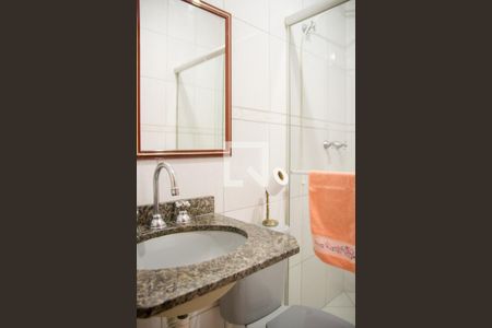 Apartamento à venda com 185m², 4 quartos e 3 vagas Apartamento à venda com 185m², 4 quartos e 3 vagasBanheiro do quarto cobertura