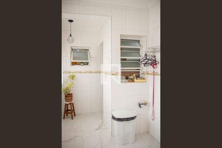 Apartamento à venda com 185m², 4 quartos e 3 vagas Apartamento à venda com 185m², 4 quartos e 3 vagasVaranda da Sala