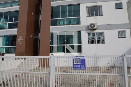 Apartamento para alugar com 80m², 2 quartos e 1 vagaFachada