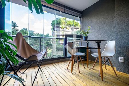Studio - Varanda de kitnet/studio para alugar com 1 quarto, 27m² em Sumarezinho, São Paulo