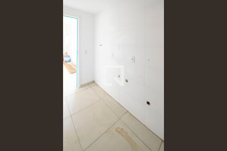 Casa de condomínio à venda com 226m², 4 quartos e 2 vagasÁrea de Serviço