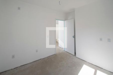 Quarto de casa de condomínio à venda com 4 quartos, 226m² em Aberta dos Morros, Porto Alegre