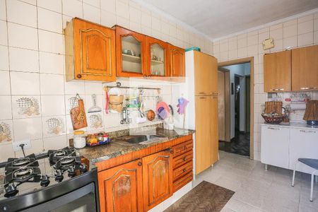 Casa à venda com 88m², 4 quartos e 2 vagas Casa à venda com 88m², 4 quartos e 2 vagasCozinha