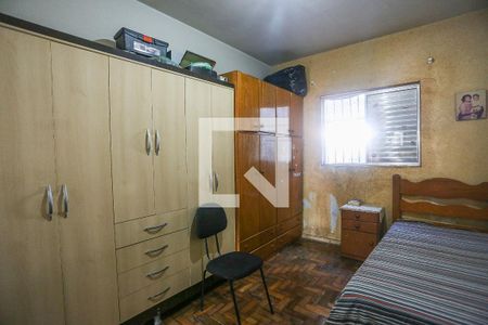 Casa à venda com 88m², 4 quartos e 2 vagas Casa à venda com 88m², 4 quartos e 2 vagasQuarto 2