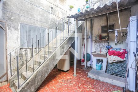 Casa à venda com 88m², 4 quartos e 2 vagas Casa à venda com 88m², 4 quartos e 2 vagasQuintal