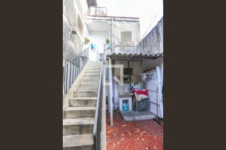 Casa à venda com 88m², 4 quartos e 2 vagas Casa à venda com 88m², 4 quartos e 2 vagasQuintal