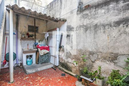 Casa à venda com 88m², 4 quartos e 2 vagas Casa à venda com 88m², 4 quartos e 2 vagasQuintal