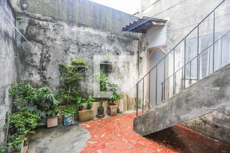 Casa à venda com 88m², 4 quartos e 2 vagas Casa à venda com 88m², 4 quartos e 2 vagasQuintal