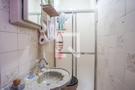 Casa à venda com 88m², 4 quartos e 2 vagas Casa à venda com 88m², 4 quartos e 2 vagasBanheiro 2