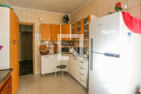 Casa à venda com 88m², 4 quartos e 2 vagas Casa à venda com 88m², 4 quartos e 2 vagasCozinha