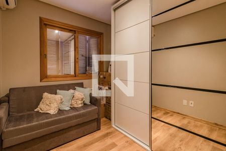 Casa à venda com 54m², 3 quartos e 2 vagasDormitório2