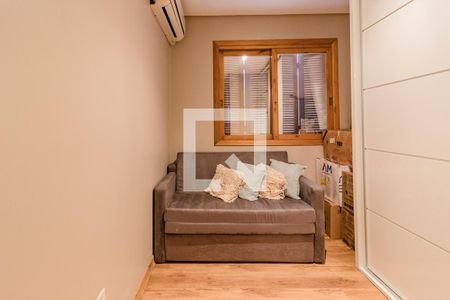 Casa à venda com 54m², 3 quartos e 2 vagasDormitório2