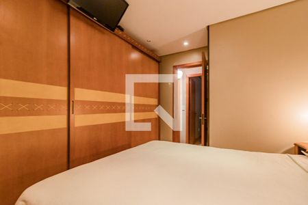 Casa à venda com 54m², 3 quartos e 2 vagasDormitório3