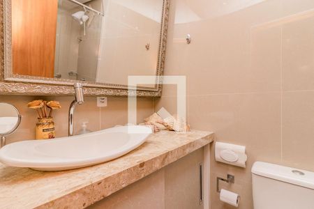 Casa à venda com 54m², 3 quartos e 2 vagasBanheiro