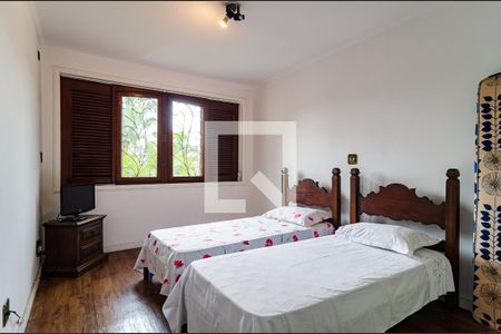 Casa para alugar com 400m², 4 quartos e 4 vagasSuíte 2